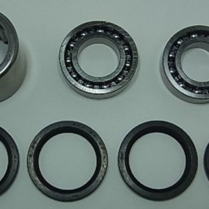 Tourmax Swing Arm Bearings & Seals fits Honda Cb900F Hornet 02-03 Motorbikes