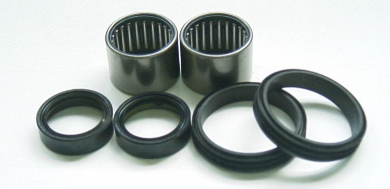 Swing Bearings & Seals fits Yamaha Tdr125, Tzr125, Xt600E, Xtz750 Motorbikes