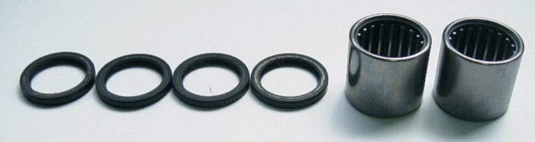 Swing Bearings & Seals fits Kawasaki Z750K1-2, Z750M1, Z550H1-2 Motorbikes