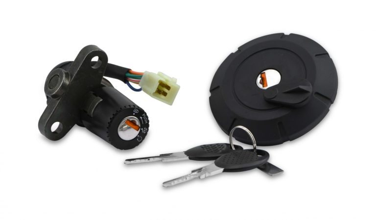 Ignition Switch Lock Set fits Yamaha XT125X/R 07-09, DT50X,R Motorbikes