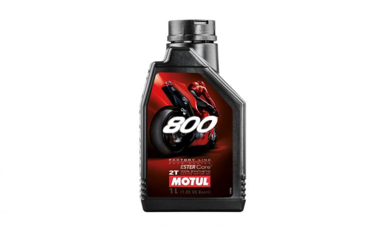 Motul 800 2T Factory Line Road Racing 100% Synthetic (12) for Motorbikes