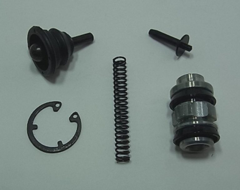 TourMax Front Brake Master Cylinder Repair Kit MSB313 for Motorbikes